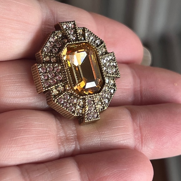 Heidi Daus "Estate Elegance" Crystal Earrings NIB - Picture 3 of 8